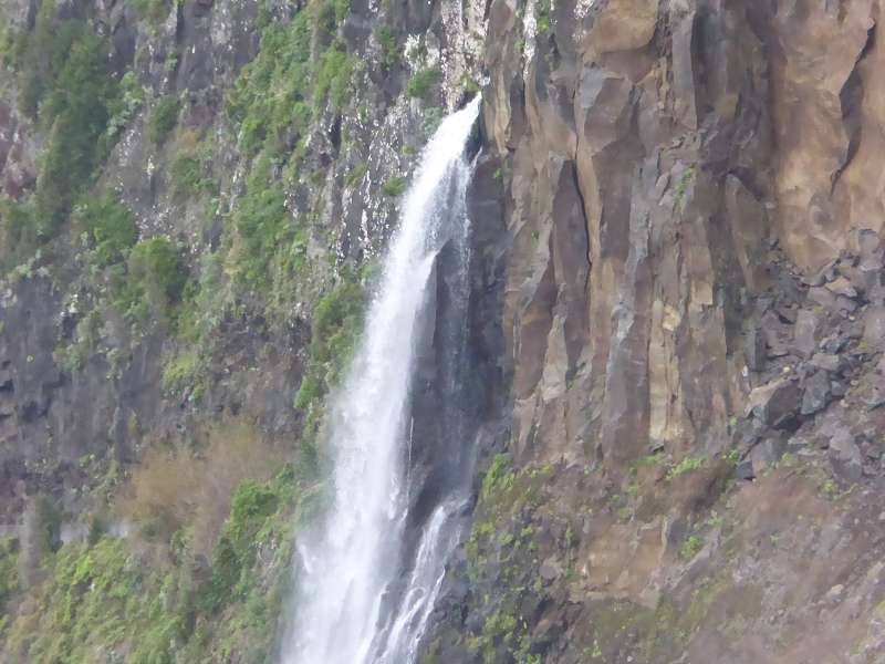    Madeira   Wasserfall  Madeira   Wasserfall 