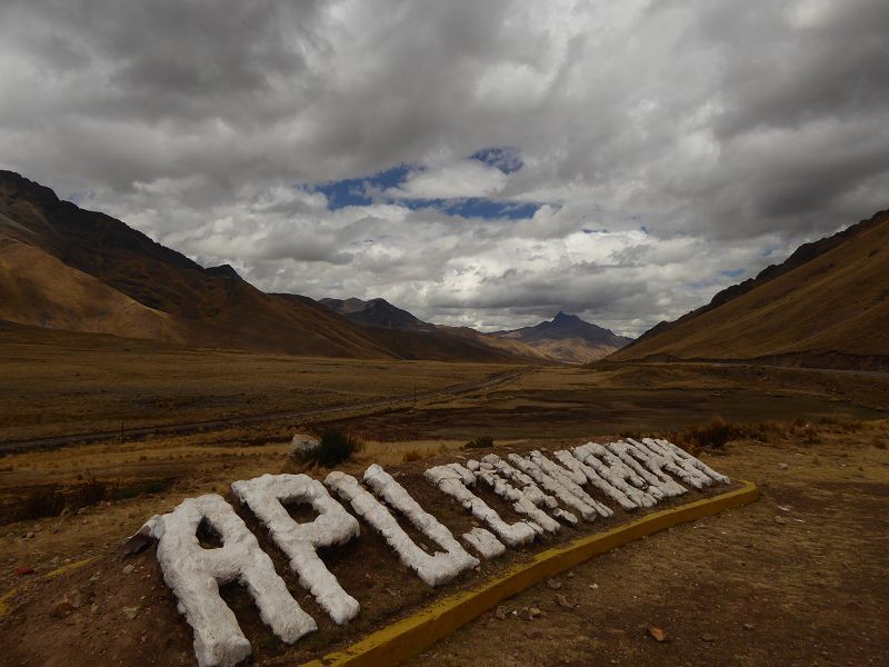 La Raya Pass Occobamaba Altiplano