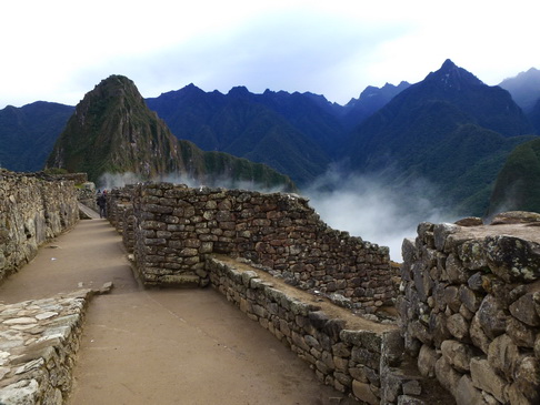 Aguas Calientes Sumaq Machu Picchu stone walls