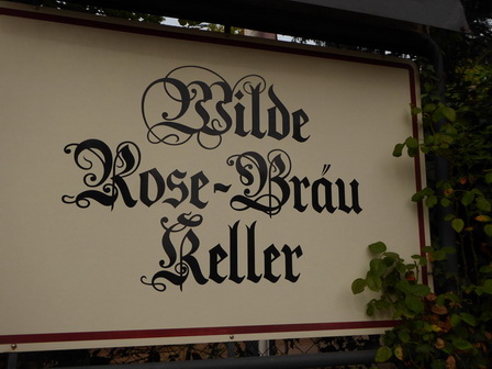   Bamberg an der Regnitz Wilde Rose Bräu Keller BiergartenBamberg an der Regnitz Wilde Rose Bräu Keller Biergarten