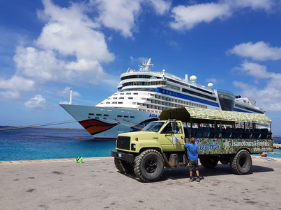 Bonaire Truck jeepsafari GMC Lac Chai 
