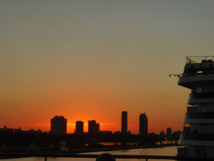 Miami South Beach  Miami Ocean Drive Art Deco Sundowner 