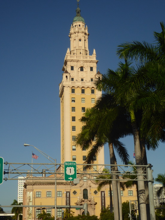 Miami Ocean Drive Art Deco South Beach Dodge Island Cruise Ship Terminal 