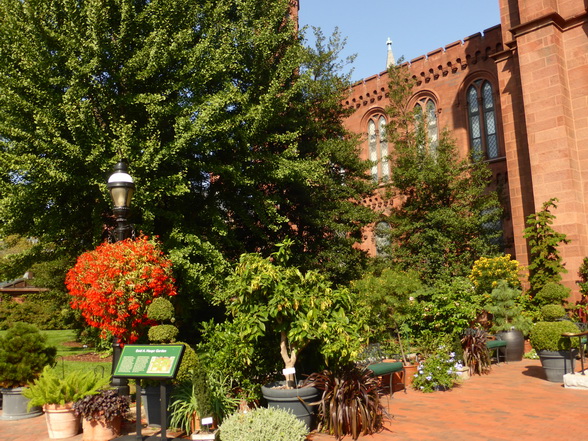 Smithsonian Castle