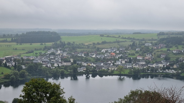 Schalkenmehrener maar