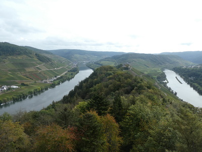 Mosel Marienburg  marienburger Aussichtsturm Moselschleife