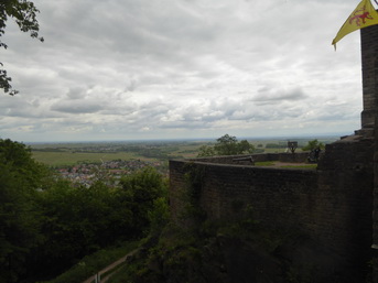 Pfalz Neustadt an der Weinstrasse   Burg Landeck landeck-burg.dePfalz Neustadt an der Weinstrasse  Burg Landeck landeck-burg.de  