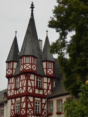 Rüdesheim am Rhein Drosselgasse Rüdesheim Drosselgasse Lindenwirt    Hildegard von Bingen 