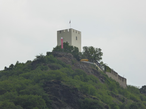 Mit dem Schiff Stolzenfels von Braubach nach  Rüdesheim 