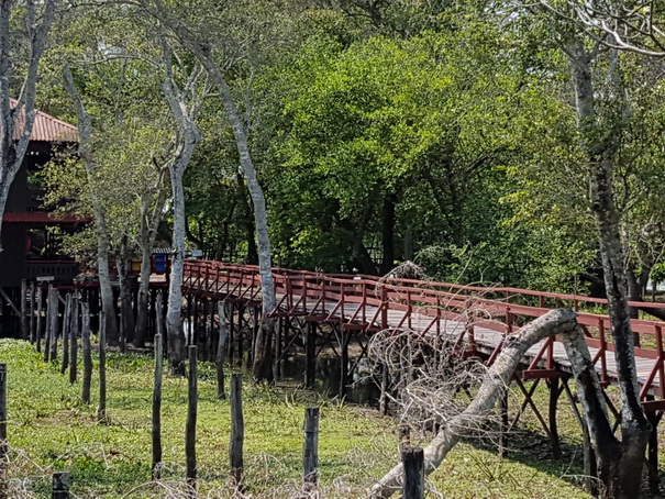 Passo do Lontra Fischermenlodge am Rio Miranda