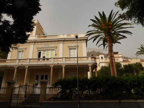 Teneriffa Santa Cruz de Tenerife  Kanaren Garcia Sanabria Park Rambla Santa Cruz 