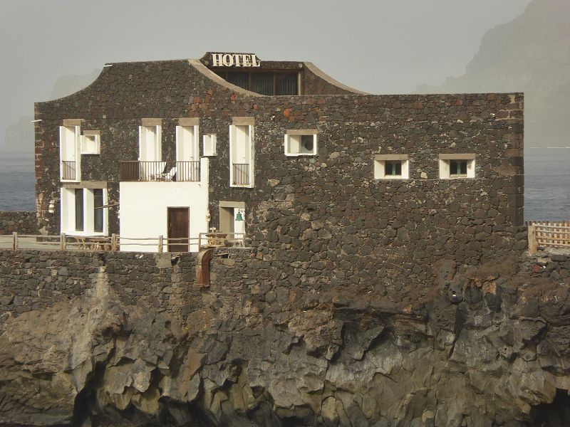 Küstenwanderung La Maceta nach Las Puntas Arco las Puntas Hotel Puntas