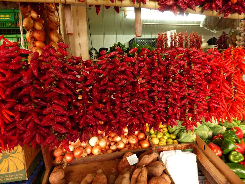 Madeira  Madeira      Funchal  Mercado der Markt die Markthallen in Funchal