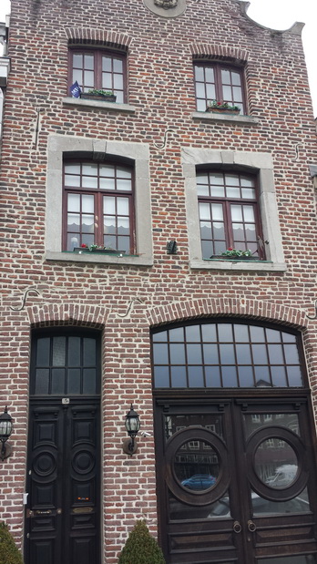 Roermond Maas  Mund der Rur  Marktplatz Kirche