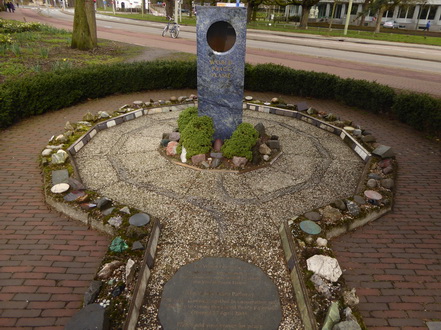 Scheveningen  Denhaag Scheveningen  Friedenspalast World Peace Flame