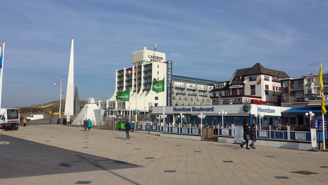 Strandhotel Scheveningen neben Hotel Aquarius 