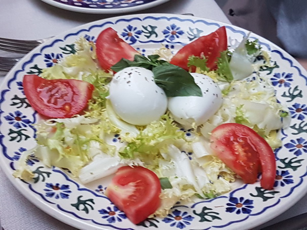 Florenz Trattoria al Trebbio Colonna della Croce al TrebbioFlorenz Trattoria al Trebbio  Colonna della Croce al Trebbio  