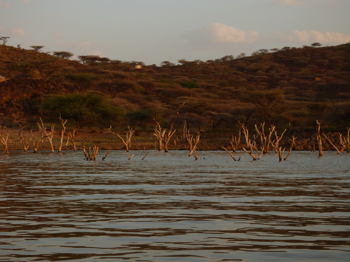  Kenia  Lake Baringo Island Camp Sun on the Lake