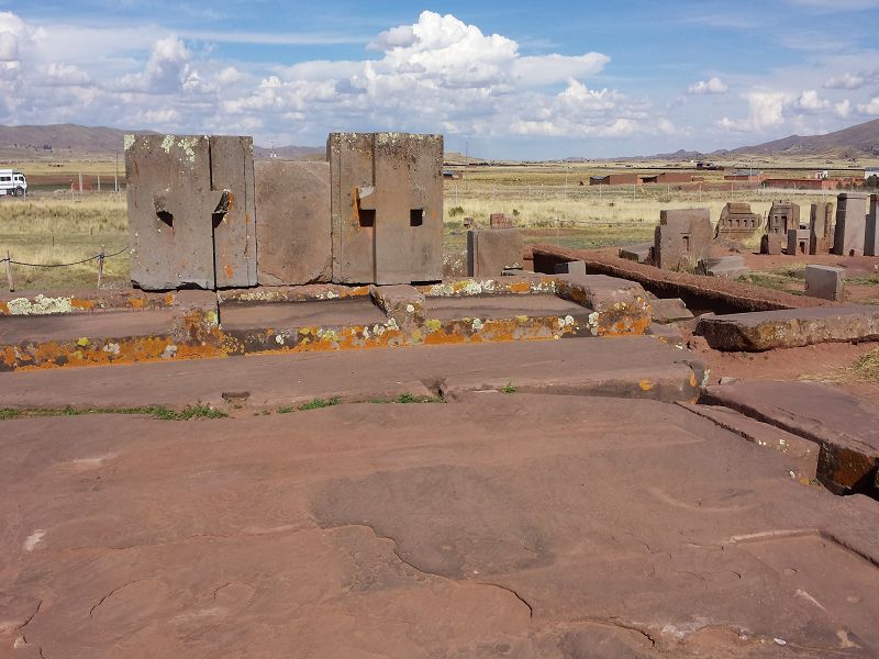  Puma Punku Pukara Kultur Sonnentor Entrada Templete Semi-Subterrano Akapana 