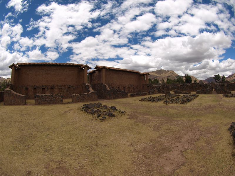 Iglesia La Raqiu Ruine  Wiraqocha-Tempel Raqui 12 m high Walls