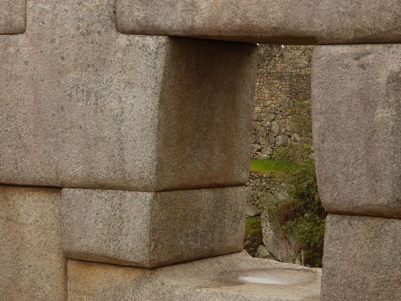 Valle Sagrado  Machu Picchu Huayna Picchu Three window