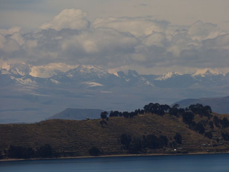 Bolivia Copacabana Lago Titikaka  Lago Titicaca Titicacasee Isla del Sol Isla de Luna Cordilliera Real Koenigskordilliere 