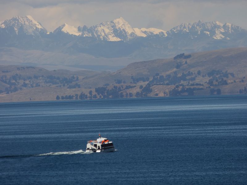 Bolivia Copacabana Lago Titikaka  Lago Titicaca Titicacasee Isla del Sol Isla de Luna Schnellboot Tragetto
