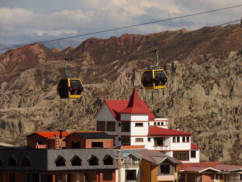 La Paz  4 Seilbahnen Teleferico Doppelmayr rot grün blaue gelbe Linie