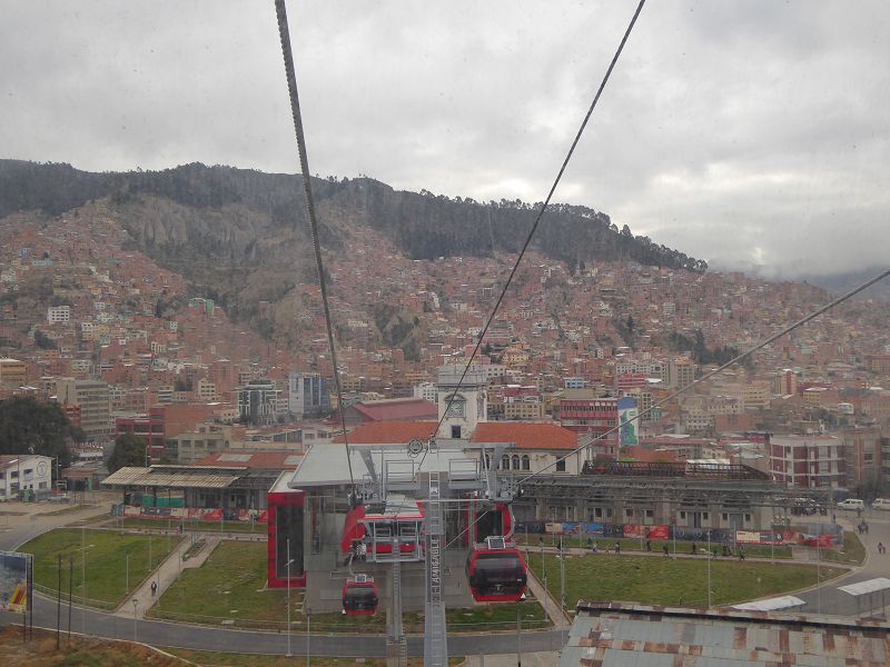 La Paz  4 Seilbahnen Teleferico Doppelmayr rot grün blaue gelbe Linie