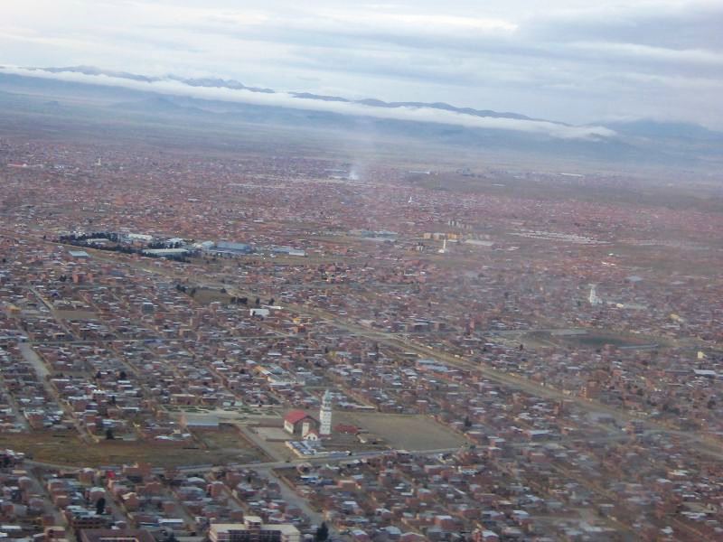 EL Alto La PaZ   Aeropuerto Internacional El Alto höchster Flughafen Flug Uyuni