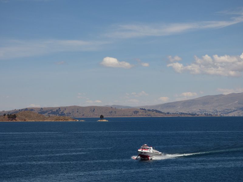 Bolivia Copacabana Lago Titikaka  Lago Titicaca Titicacasee Isla del Sol Isla de Luna Schnellboot Tragetto