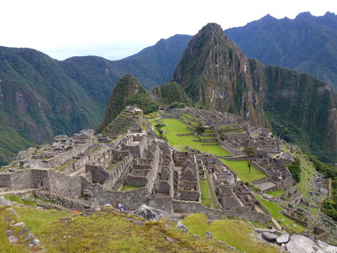 Aguas Calientes Sumaq Machu Picchu foggy teracces