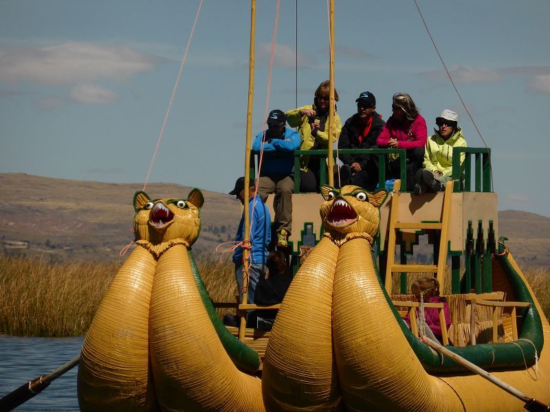 uros schilfboot thor heyerdahl angeln netzangeln auf dem Titikakasee