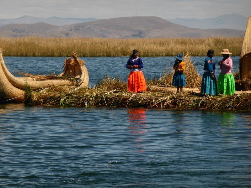 uros schilfboot thor heyerdahl angeln netzangeln auf dem Titikakasee urosindianer