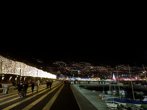 Madeira 2017AidaPrima Prima Aida Beleuchtung Weihnachtlich  Madeira 2017AidaPrima Prima Aida Beleuchtung Weihnachtlich  