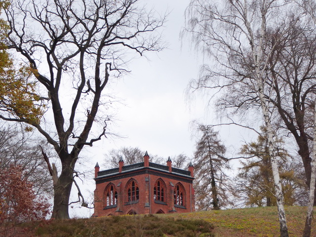 Potsdam Schloss Babelsberg Gerichtsgebäude Gerichtslaube 