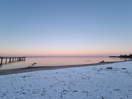 niendorf seaside sundowner at winter