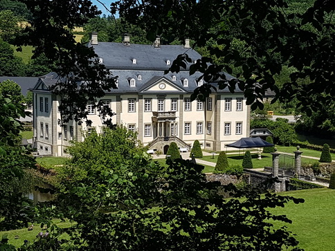 Rüthen Grevenstein Warstein Schloss Körtlinghausen Romantikhotel Knippschild Rüthen 