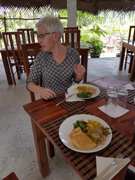 Jaga Food Resaturant Typical srilanka  PolonnaruwaJaga Food Resaturant Typical srilanka  Polonnaruwa