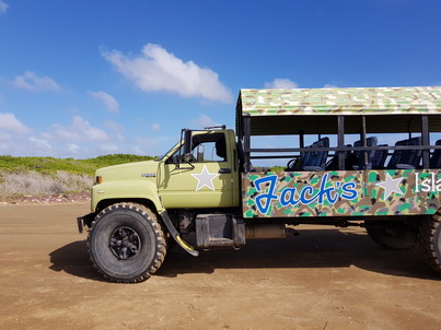   Bonaire Truckjeepsafari GMC CCkw 352 Lac Chai Bonaire Truck jeepsafari GMC Lac Chai 