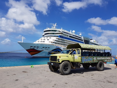 Bonaire Truck jeepsafari GMC Lac Chai 