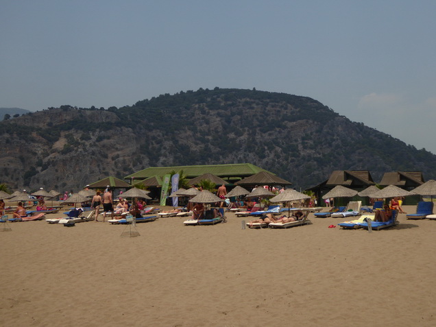 Marmaris dalyan iztuzu beach von morgens 8 bis abends 20 Uhr nur zugänglich , dann nur für die Caretta Caretta 