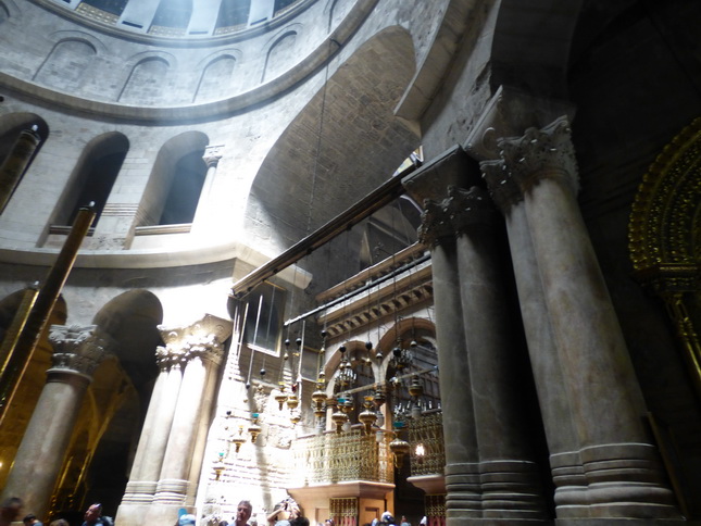 Grabdom Jesu mit Grab Jesu