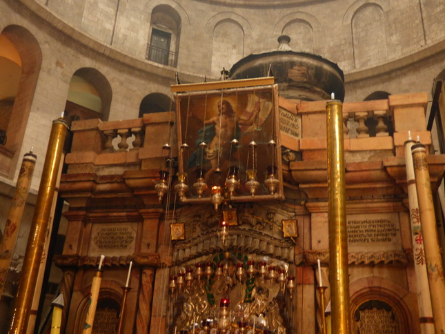 Grabdom Jesu mit Grab Jesu