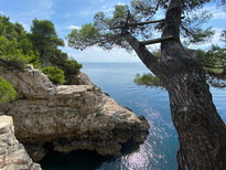 Pula Kroatien die Pulaschlucht  Wild romantische Küste 