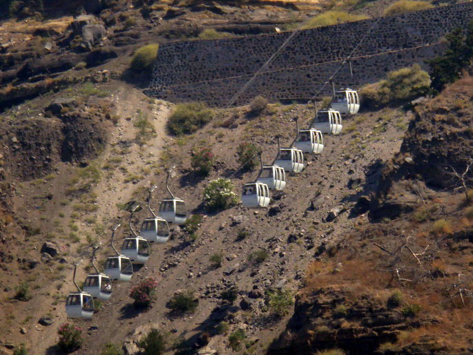 Santorini Santorin Santorin Seilbahn Aufstieg Eselweg 