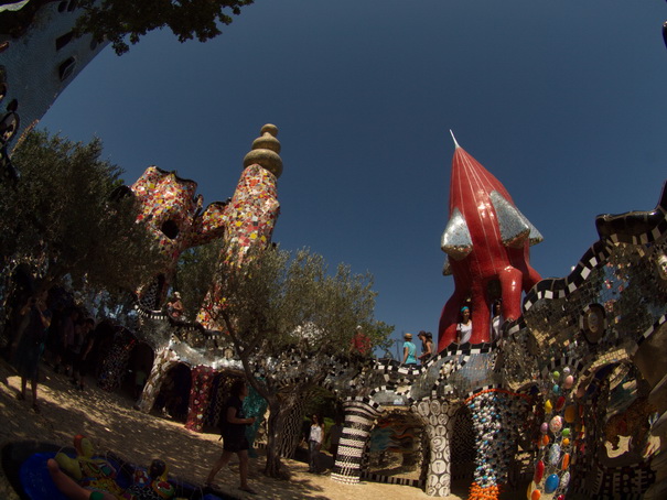   Giardino de Tarochi  Tarot Garten niki de saint Phalle nanas Capalbio Giardino de Tarochi  Tarot Garten niki de saint Phalle nanas Capalbio 