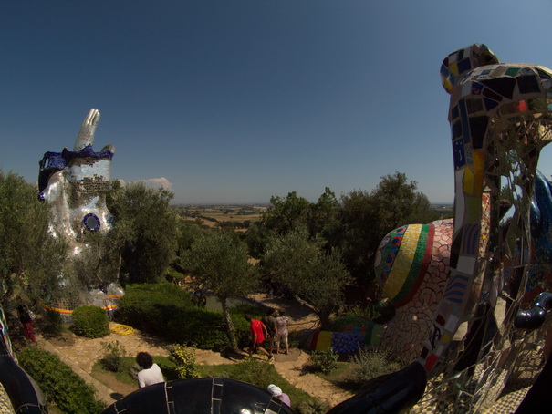   Giardino de Tarochi  Tarot Garten niki de saint Phalle nanas Capalbio Giardino de Tarochi  Tarot Garten niki de saint Phalle nanas Capalbio 