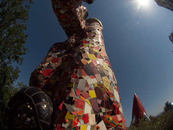   Giardino de Tarochi  Tarot Garten niki de saint Phalle nanas Capalbio Giardino de Tarochi  Tarot Garten niki de saint Phalle nanas Capalbio 