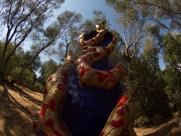   Giardino de Tarochi  Tarot Garten niki de saint Phalle nanas Capalbio Giardino de Tarochi  Tarot Garten niki de saint Phalle nanas Capalbio 